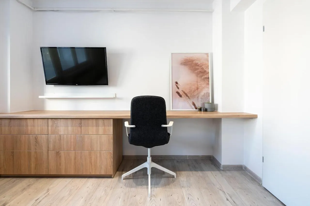 Lägenhet Blue Design Apartament In Magheru Bukarest