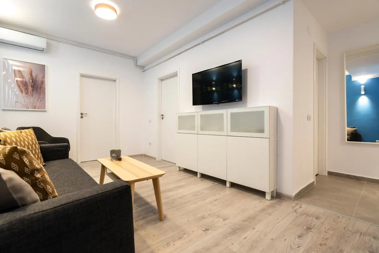 Blue Design Apartament In Magheru Bucharest Apartment