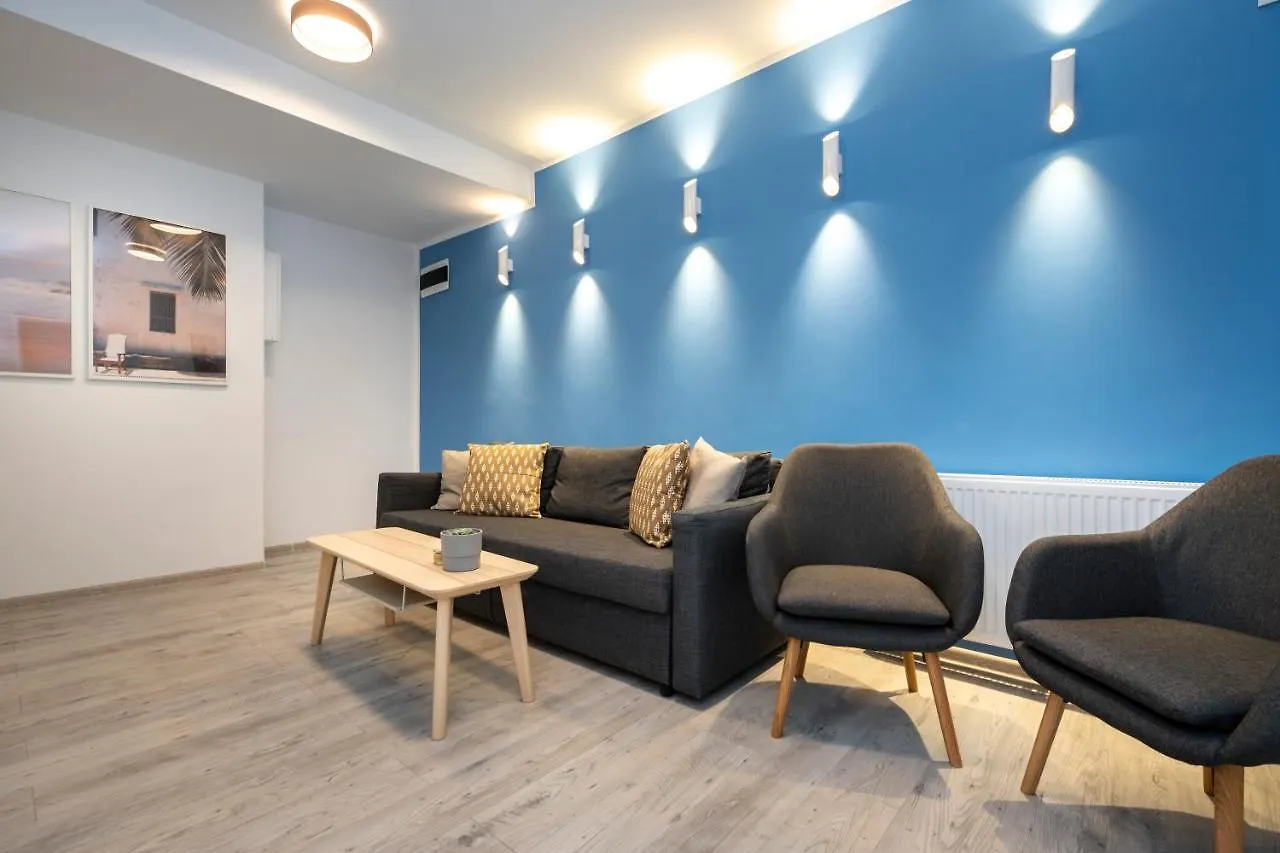 Blue Design Apartament In Magheru contacts