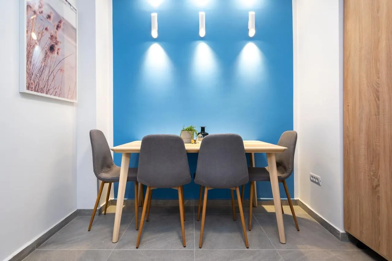 Blue Design Apartament In Magheru Bucharest