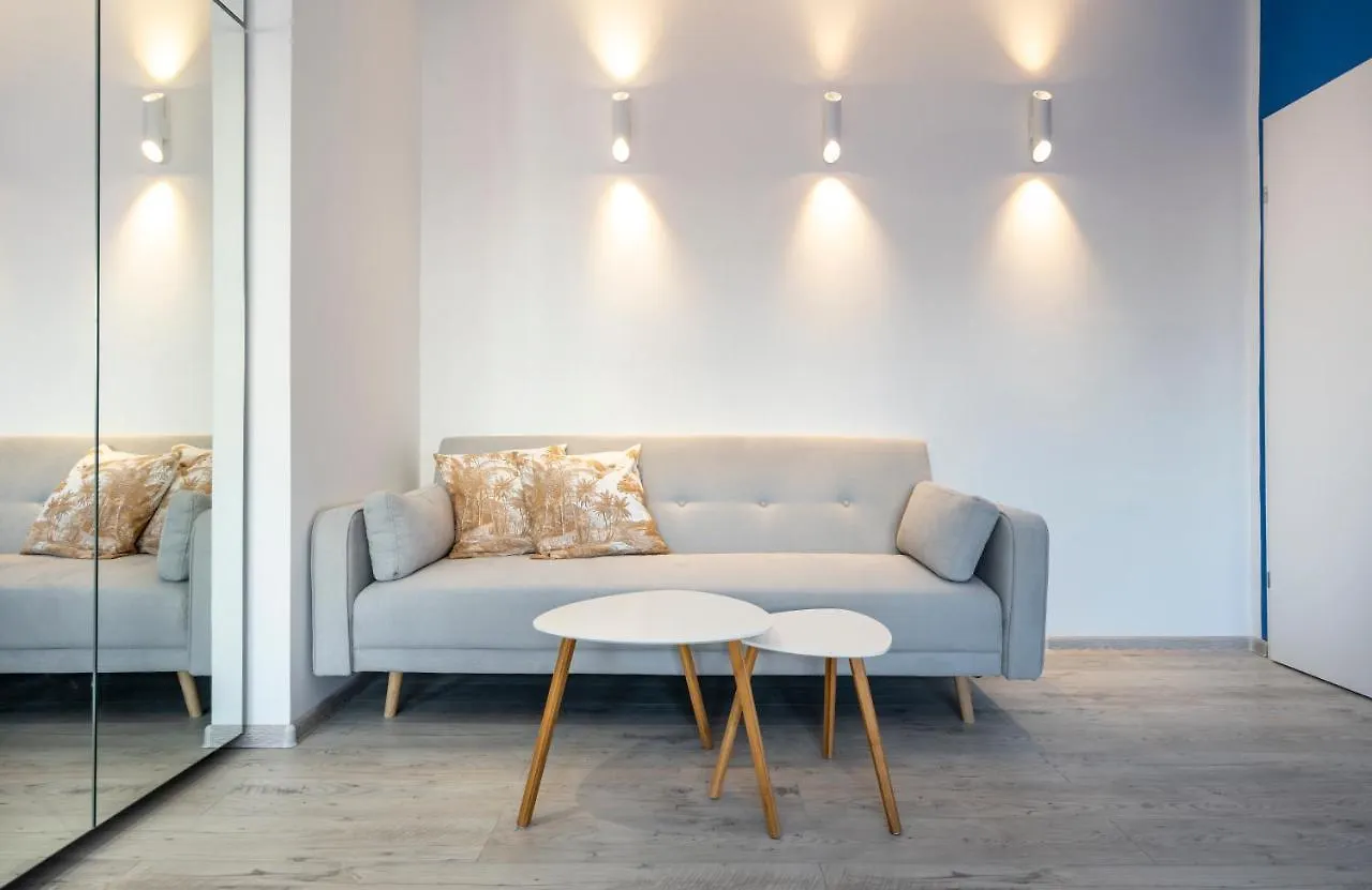 Blue Design Apartament In Magheru Bucharest Apartment
